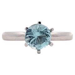 Anillo de compromiso solitario aguamarina oro blanco 18k