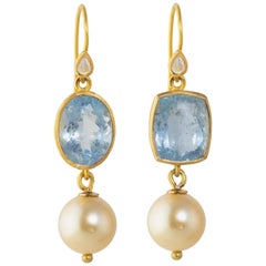 Ico & the Bird Aquamarine South Sea Pearl Diamond 22 Karat Gold Earrings