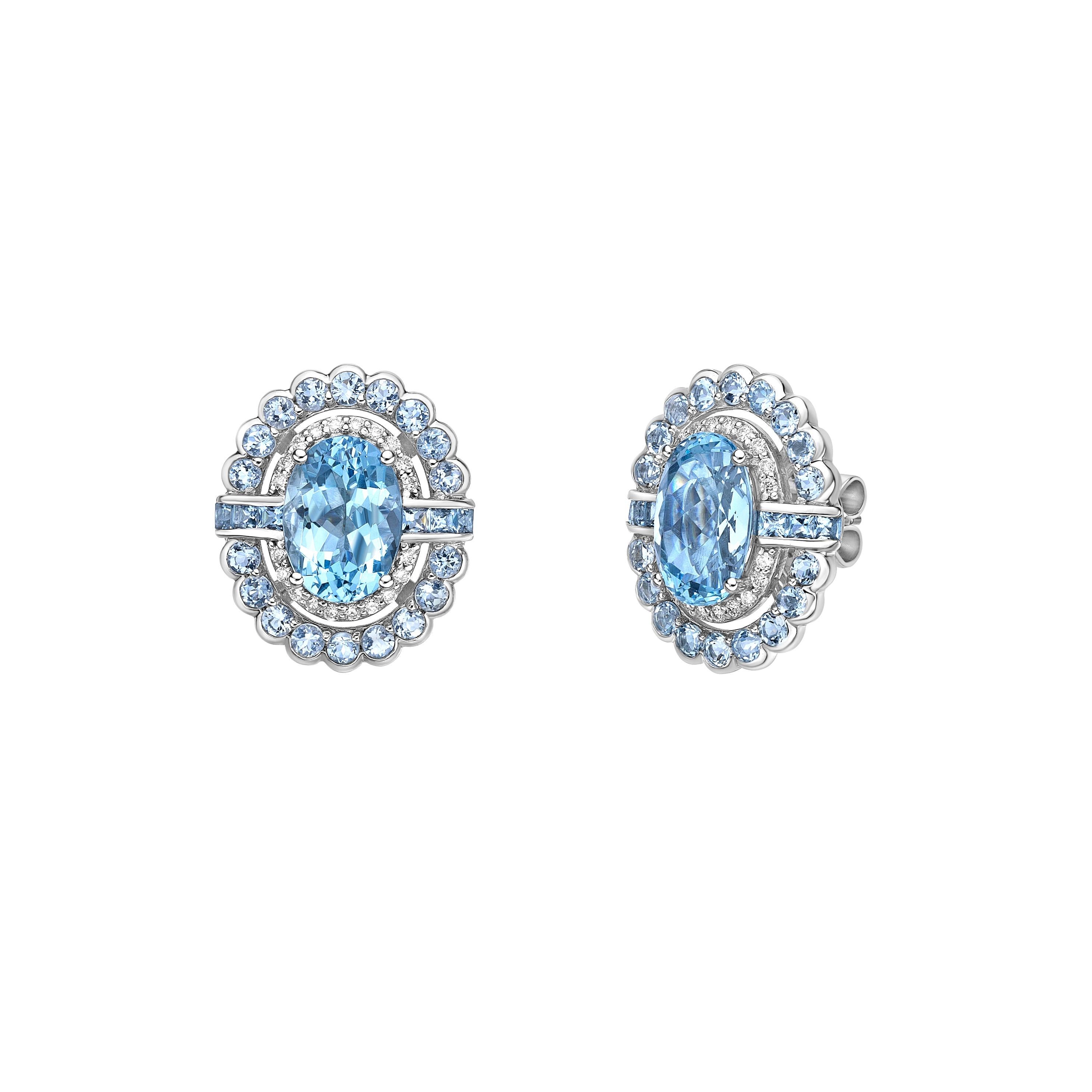 Oval Cut Aquamarine Stud Earring with Diamond in 18 Karat White Gold. For Sale