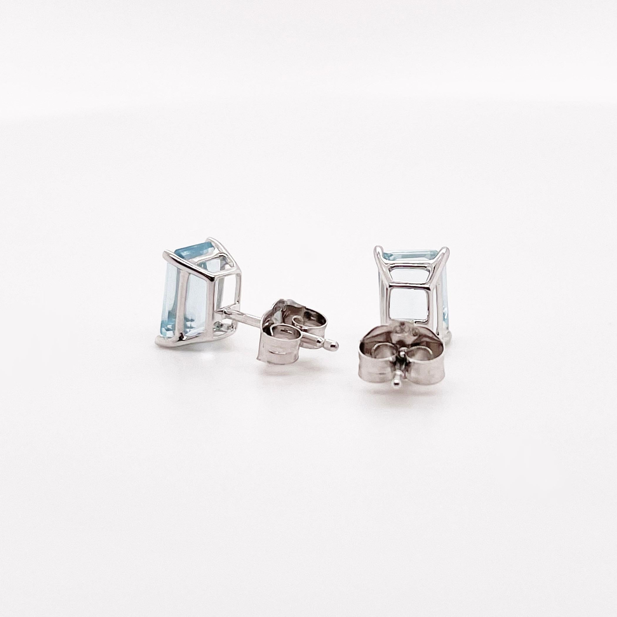 Contemporary Aquamarine Stud Earrings 1.15 Carats White Gold Aqua Post Basket Earrings