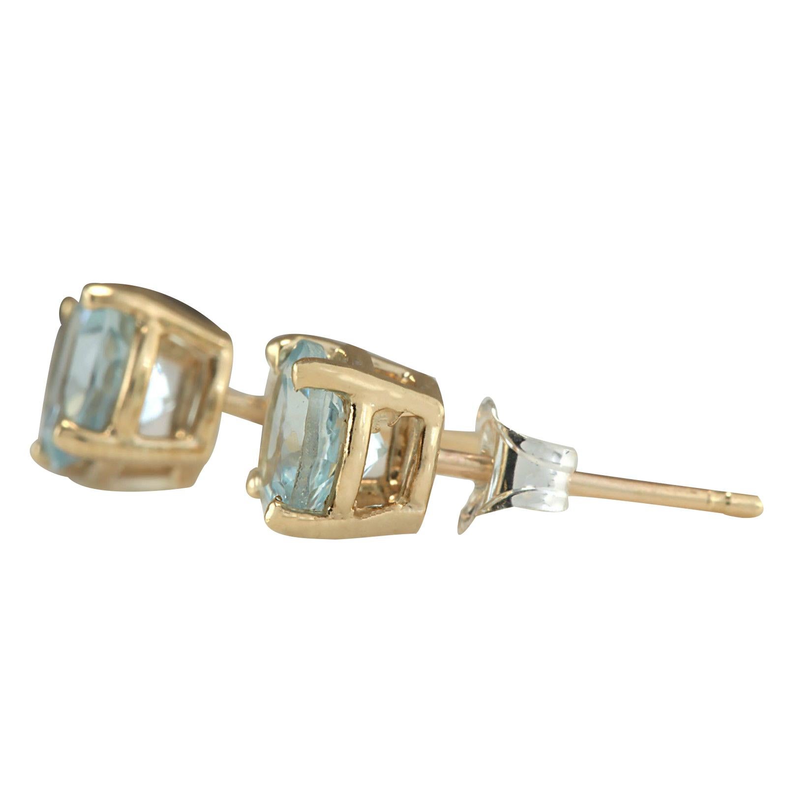 Aquamarine Stud Earrings In 14 Karat Yellow Gold In New Condition For Sale In Los Angeles, CA
