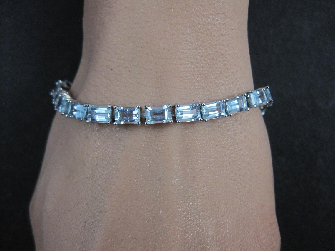 Bracelet tennis d'aigue-marine de 7 pouces en argent sterling en vente 4