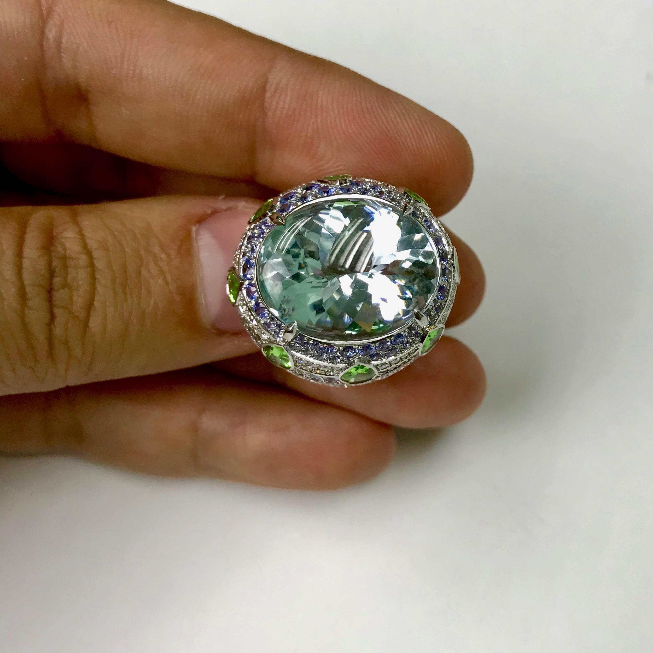 Women's or Men's Aquamarine Tsavorite Diamonds Sapphire 18 Karat White Gold Oriental Ring For Sale