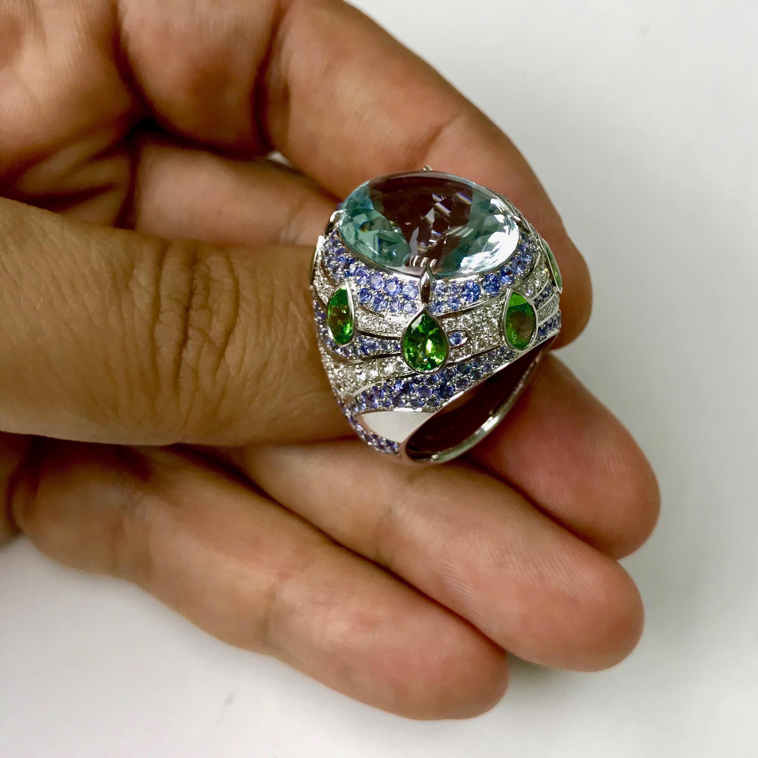 Aquamarine Tsavorite Diamonds Sapphire 18 Karat White Gold Oriental Ring For Sale 1