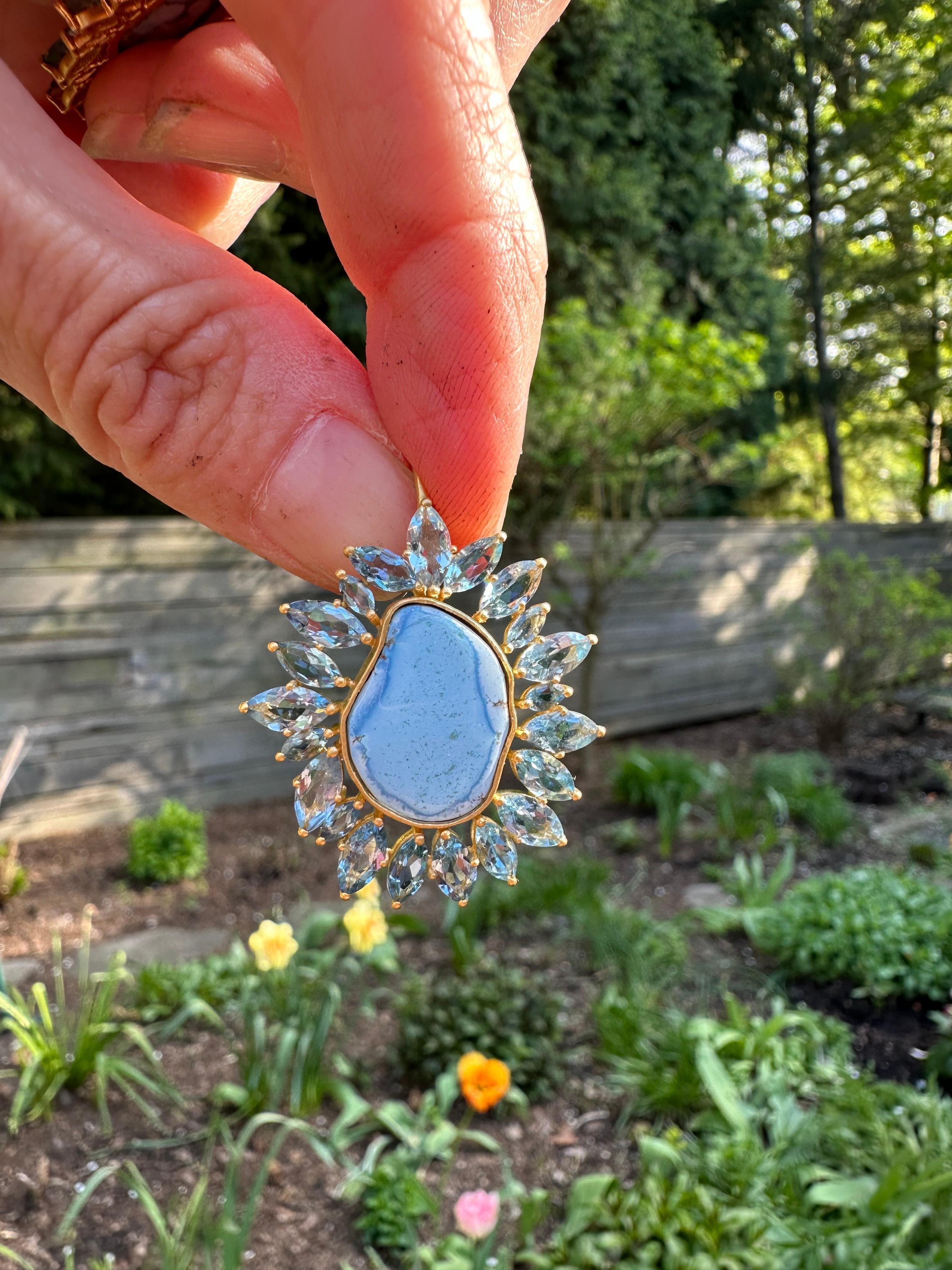 Aquamarine Turquoise Sunburst Earrings in 18kt Gold by Lauren Harper For Sale 5