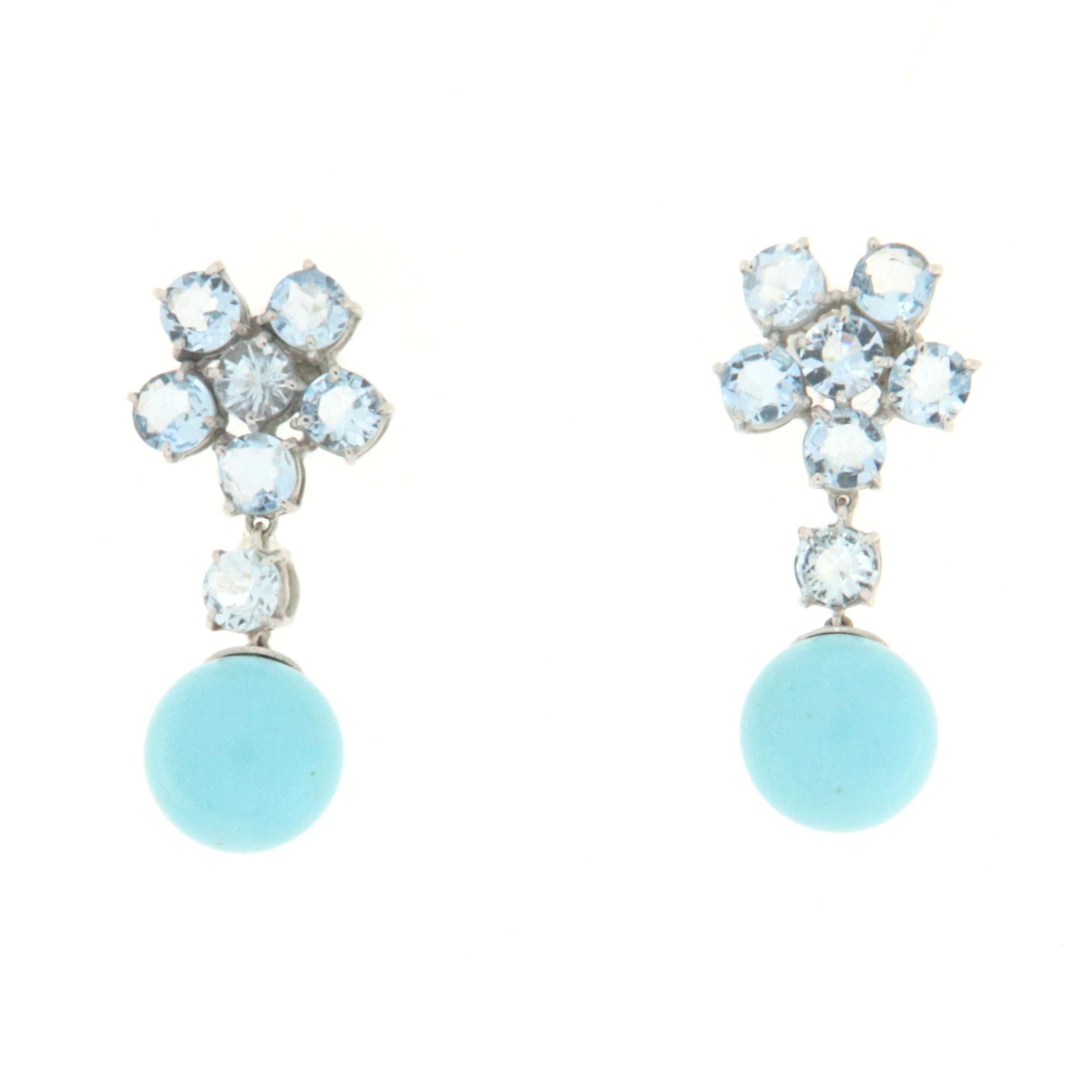 Contemporary Aquamarine Turquoise White Gold 18 Karat Drop Earrings For Sale