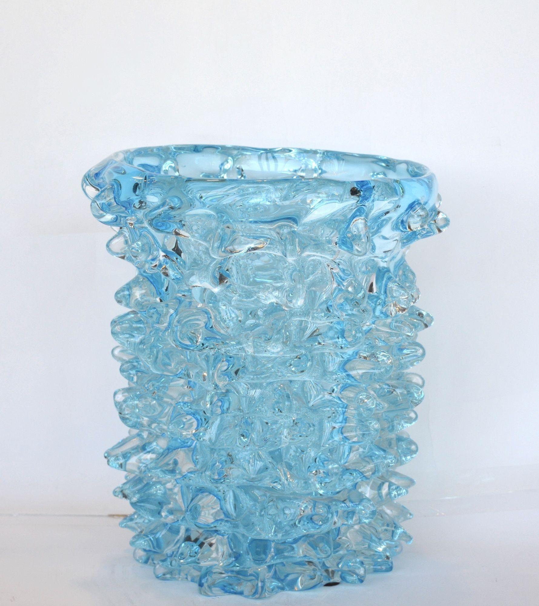 Aquamarine Vase by Maestro Camozzo In Excellent Condition For Sale In Los Angeles, CA