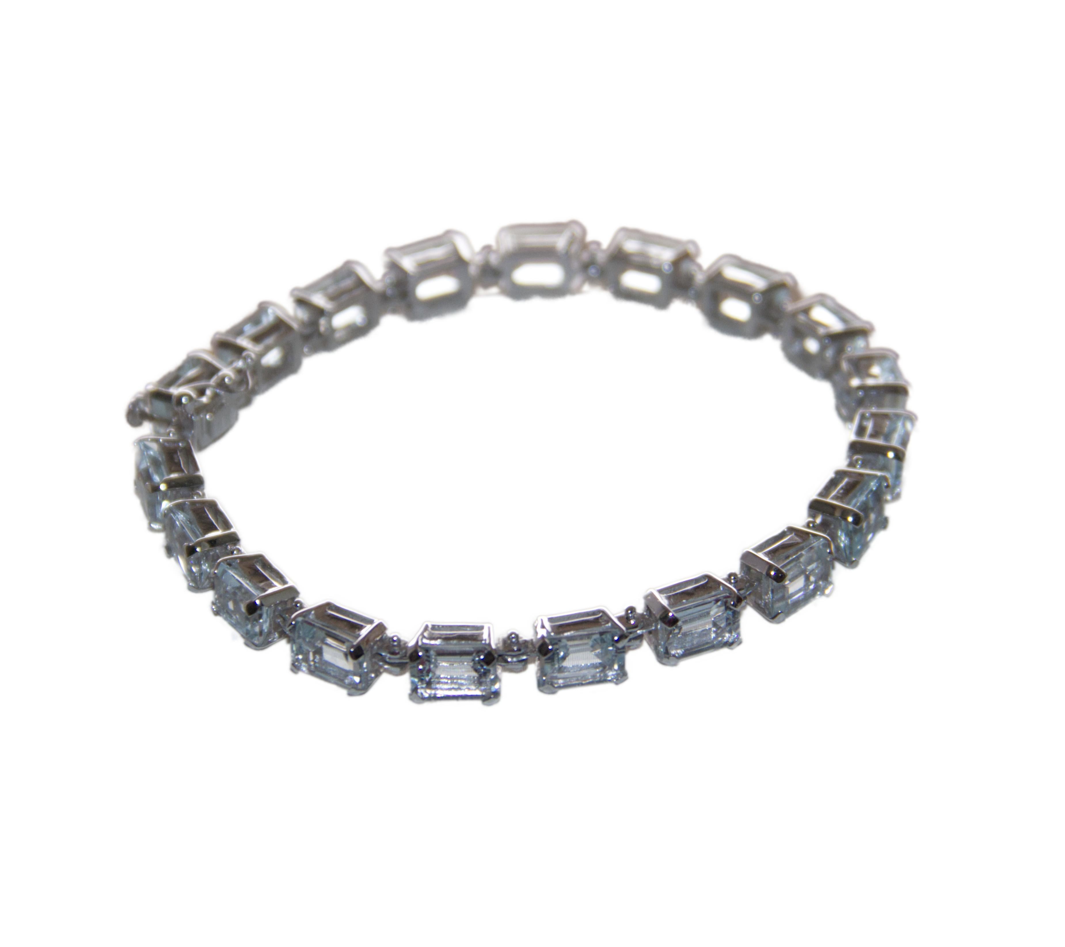 Bracciale tennis in oro bianco 18 carati con acquamarina in vendita 2