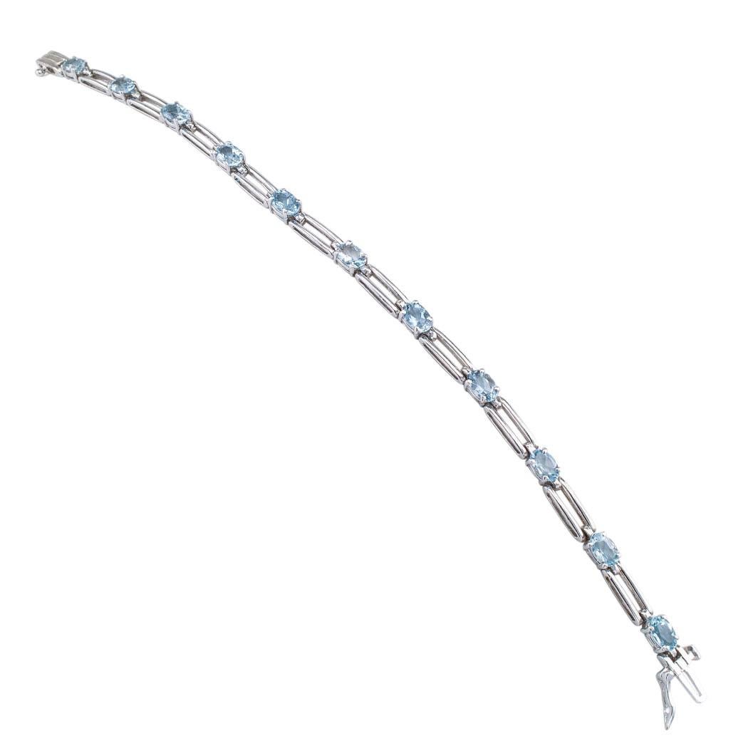 Contemporary Aquamarine White Gold Link Bracelet