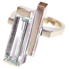 Aquamarine White Gold Ring, Modernist Ring, Rectangular Cut Aquamarine
