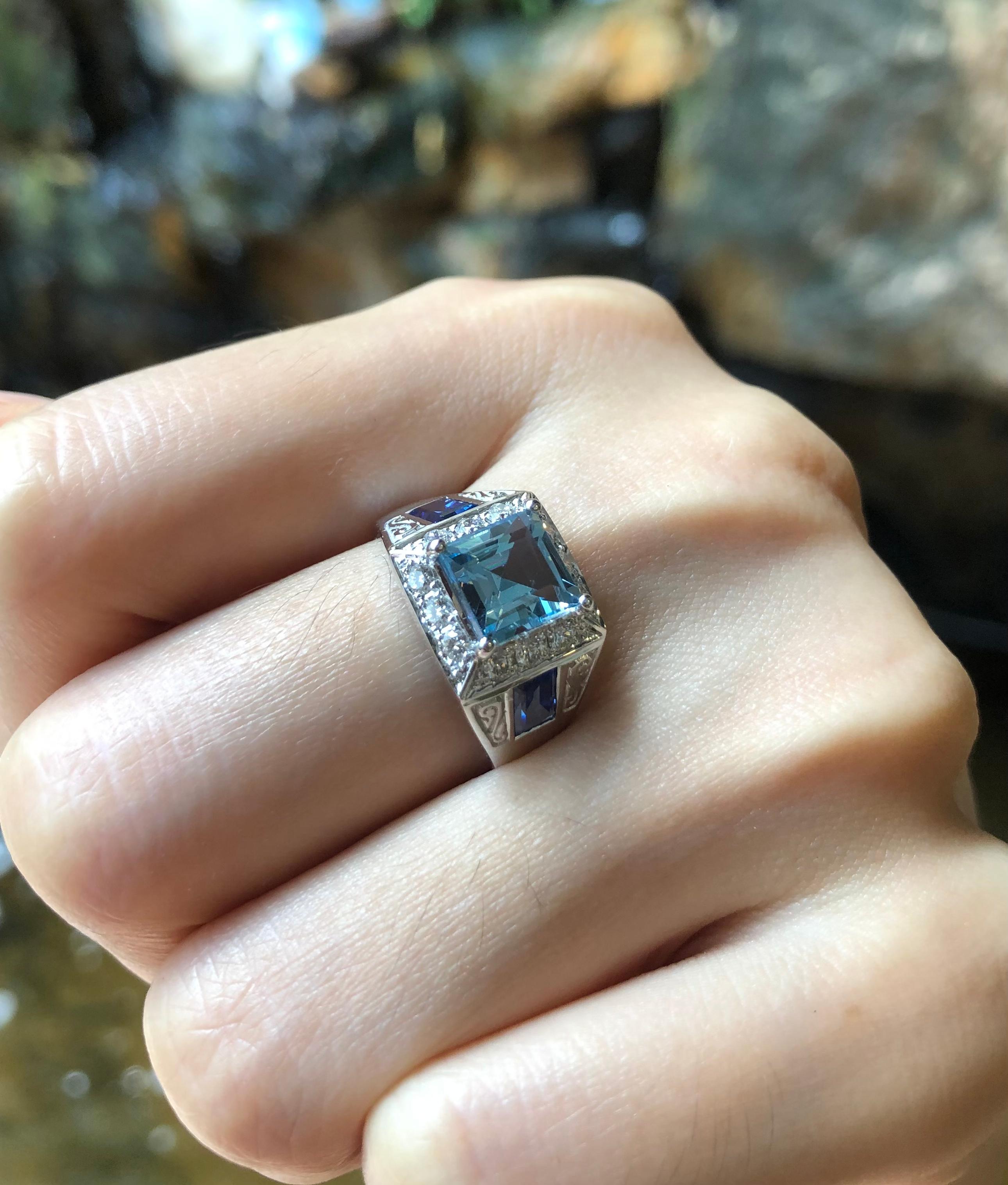 Ring aus 18 Karat Weißgold mit Aquamarin, blauem Saphir und Diamant für Damen oder Herren im Angebot