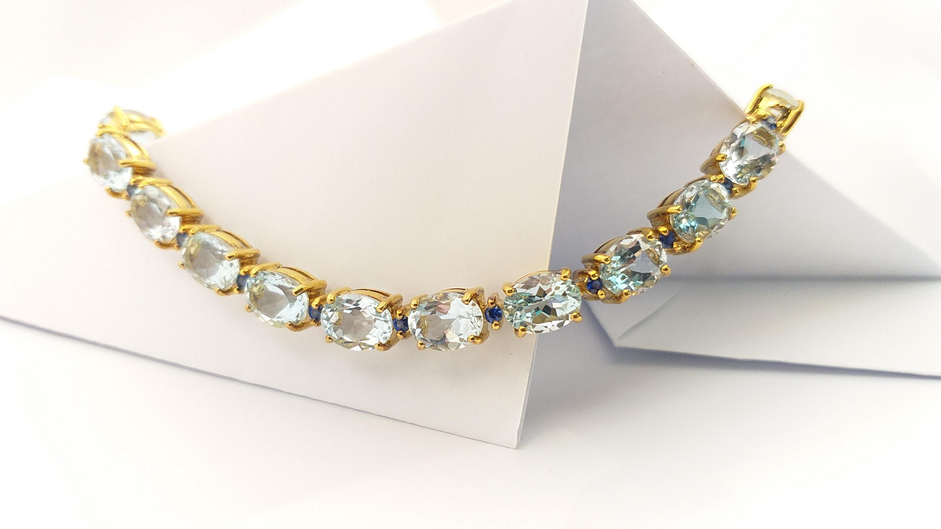 Aquamarine with Blue Sapphire Bracelet Set in 18 Karat Gold Settings For Sale 9
