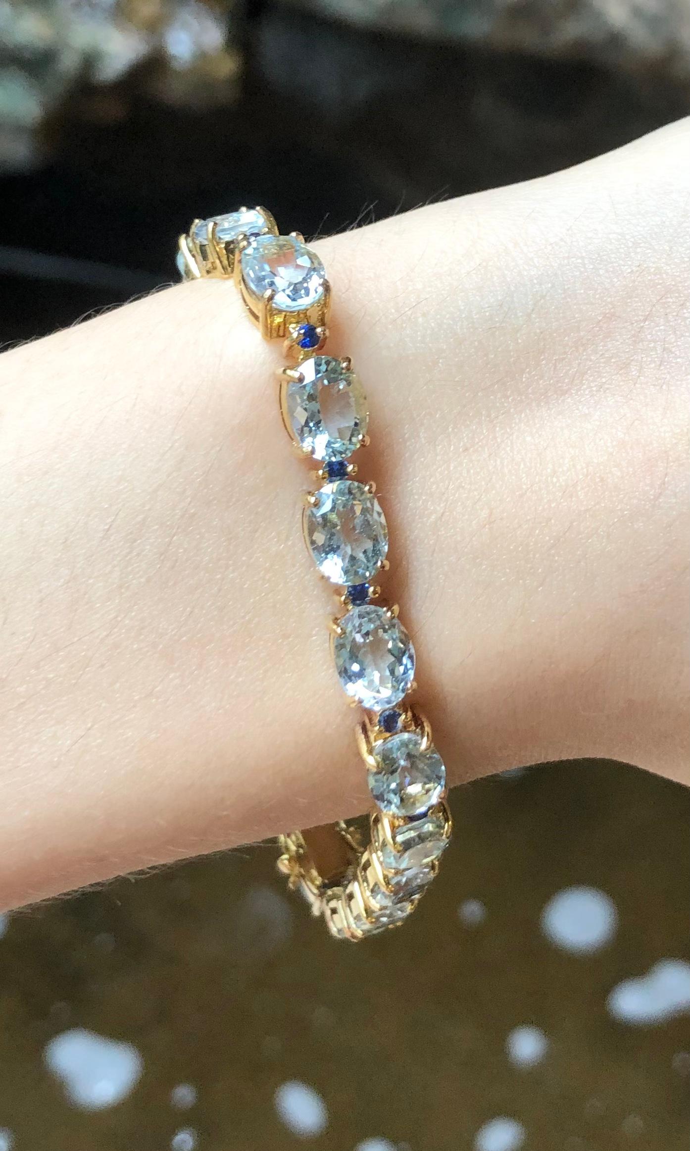 Bracelet en aigue-marine et saphirs bleus serti dans des montures en or 18 carats Unisexe en vente