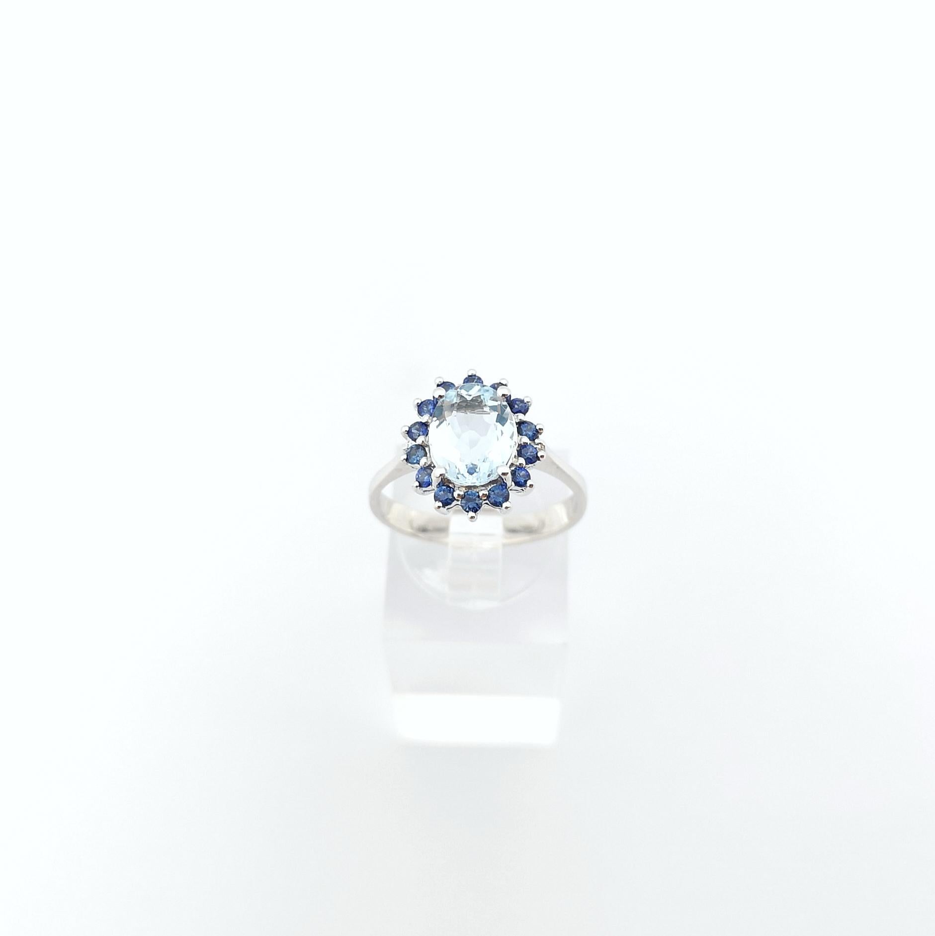 Aquamarine with Blue Sapphire Ring set in 14K White Gold Settings For Sale 1