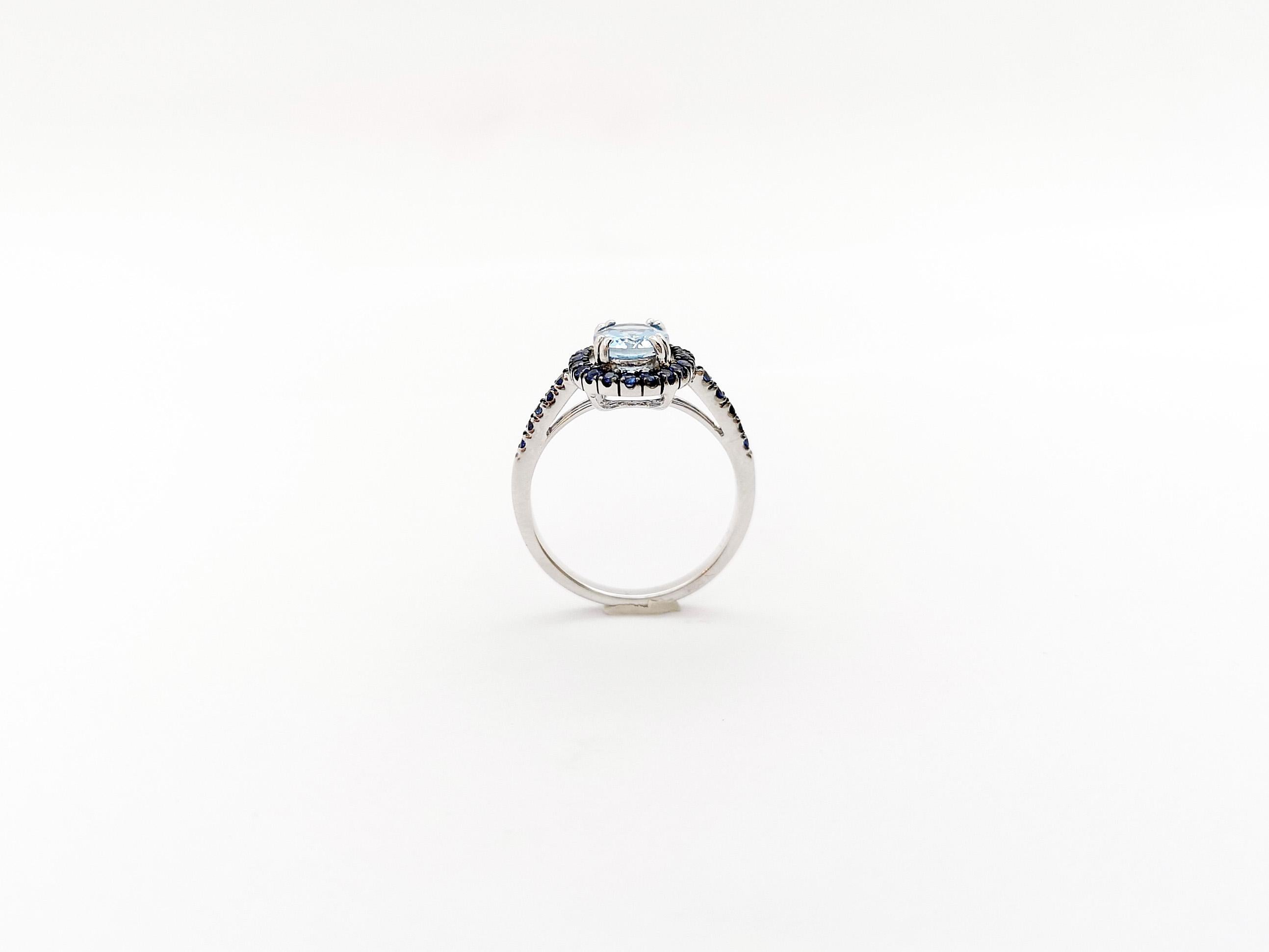 Aquamarine with Blue Sapphire Ring set in 18K White Gold Settings For Sale 7