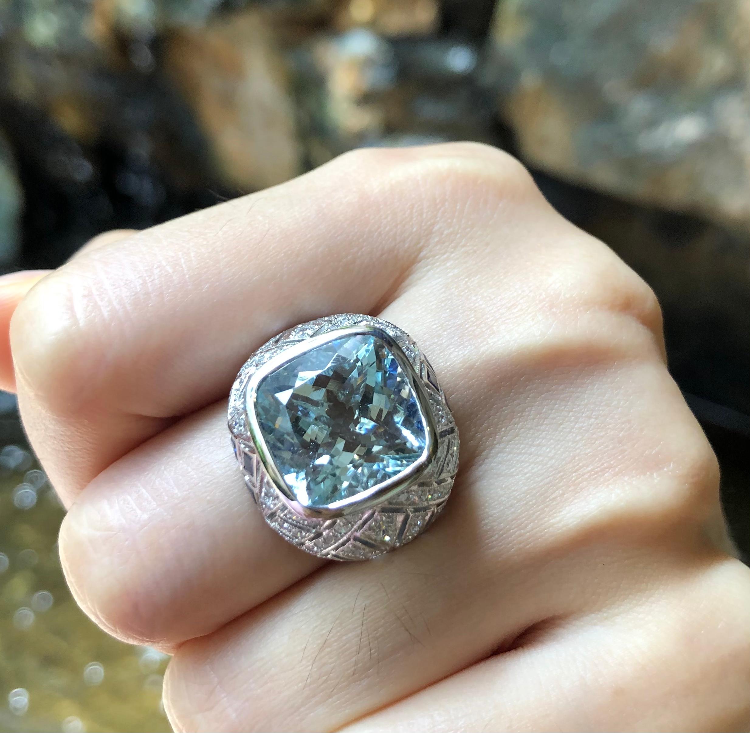 what finger does a graduation ring go on