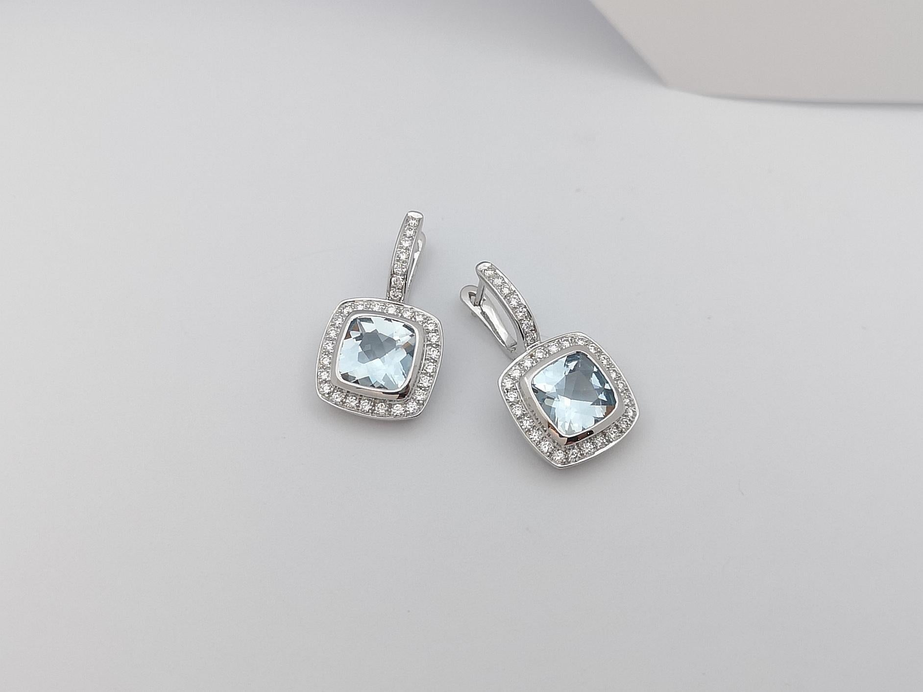 Aquamarine with Diamond Earrings Set in 18 Karat White Gold Settings In New Condition For Sale In Bangkok, TH