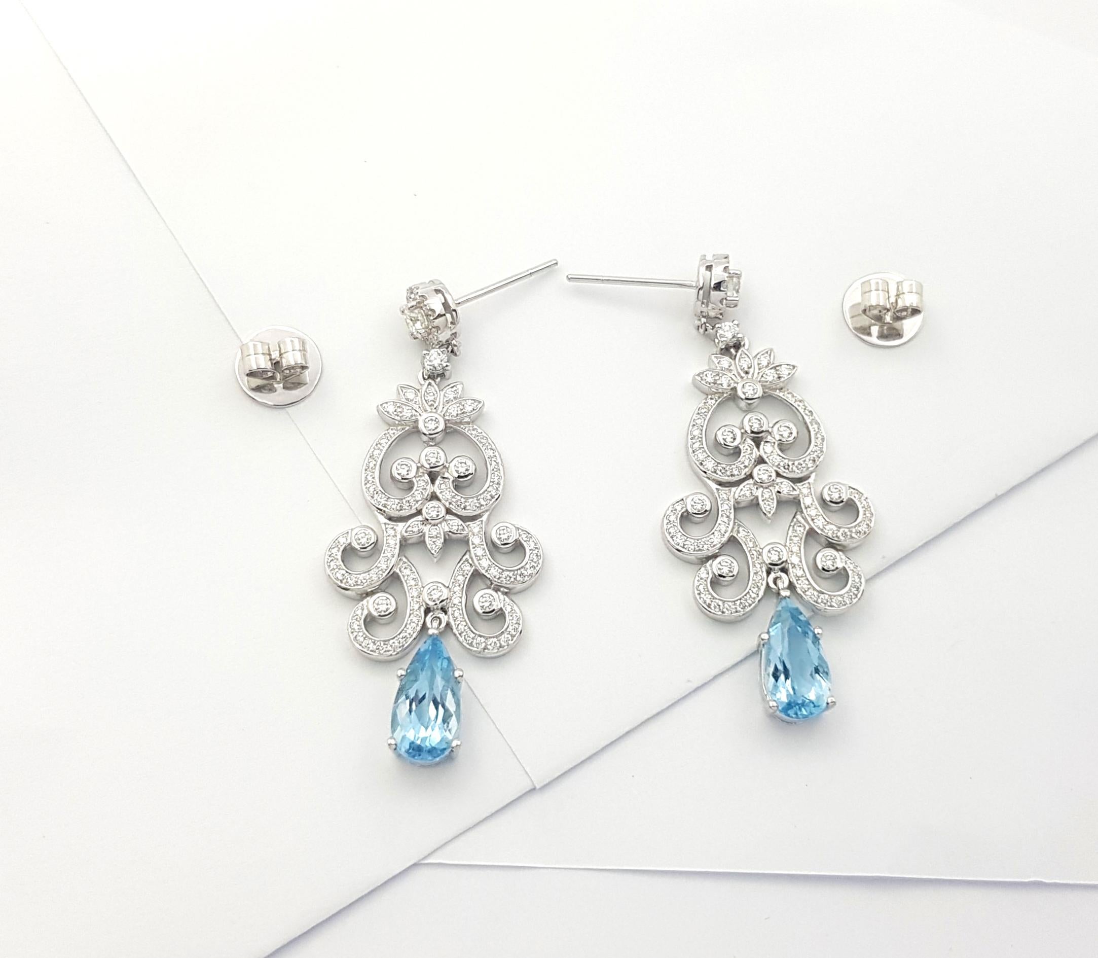 Aquamarine with Diamond Earrings set in 18K White Gold Settings For Sale 4