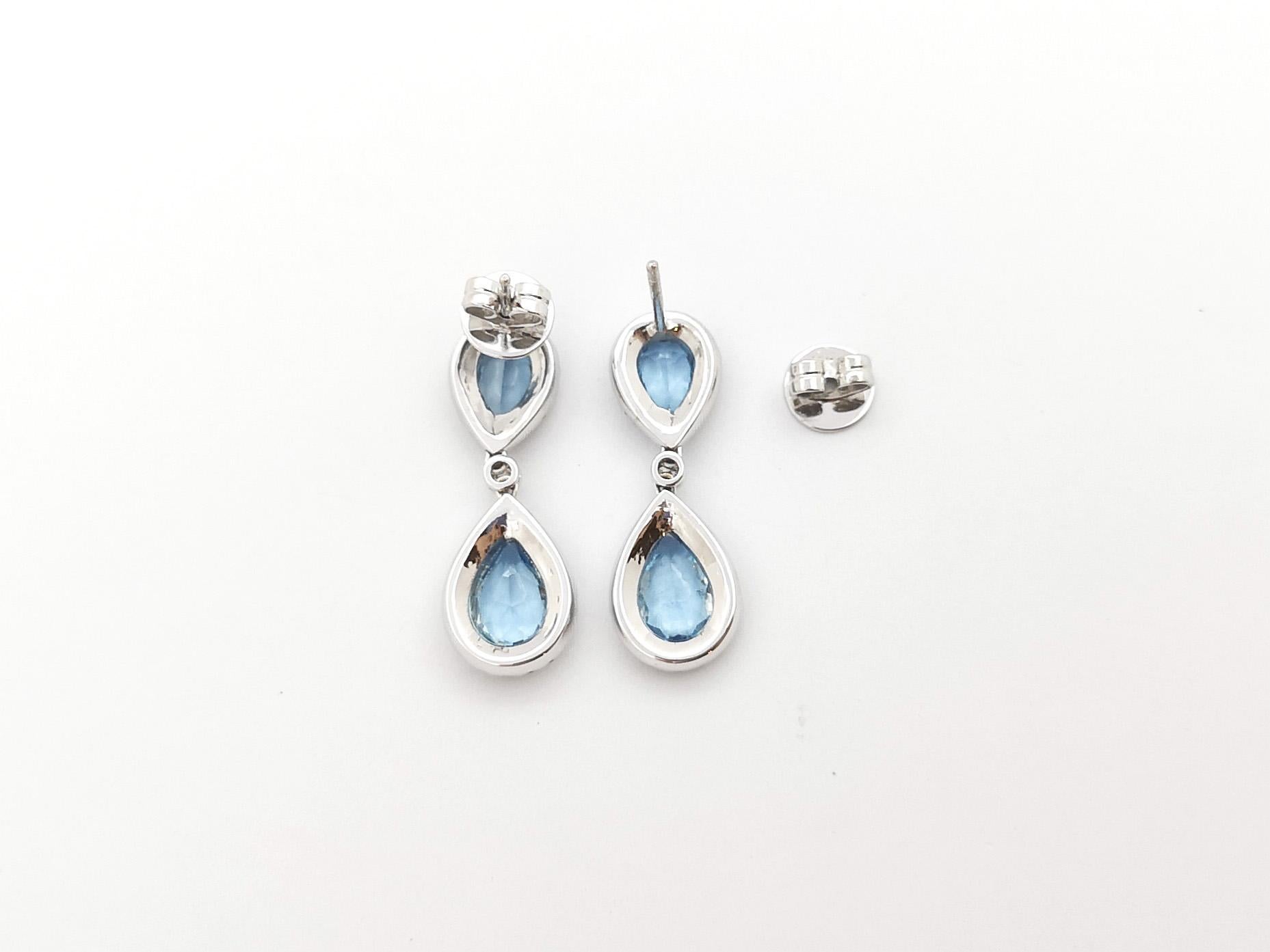 Aquamarine with Diamond Earrings set in 18K White Gold Settings For Sale 3