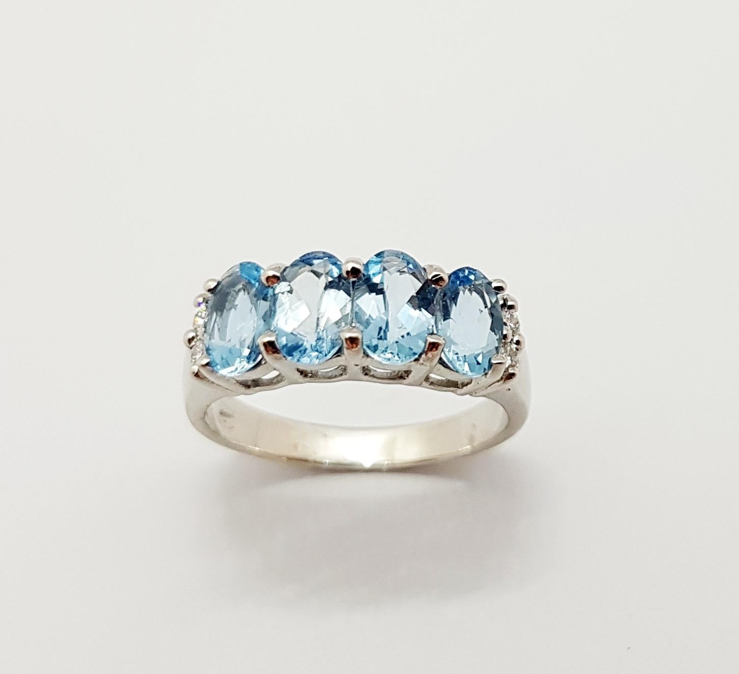 Aquamarine with Diamond Ring Set in 18 Karat White Gold Settings For Sale 2