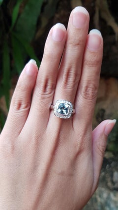 Aquamarine with Diamond Ring Set in 18 Karat White Gold Settings