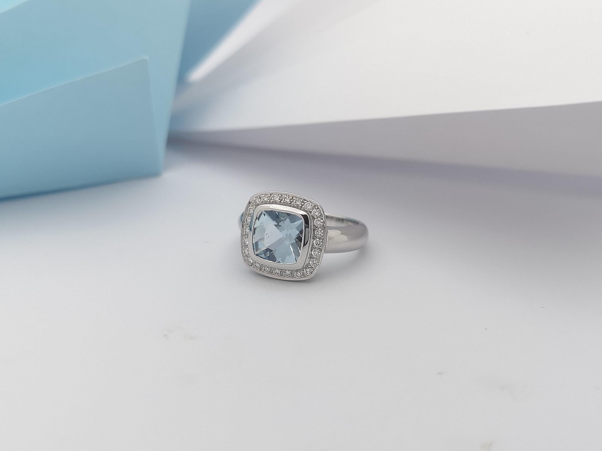 Aquamarine with Diamond Ring Set in 18 Karat White Gold Settings For Sale 1