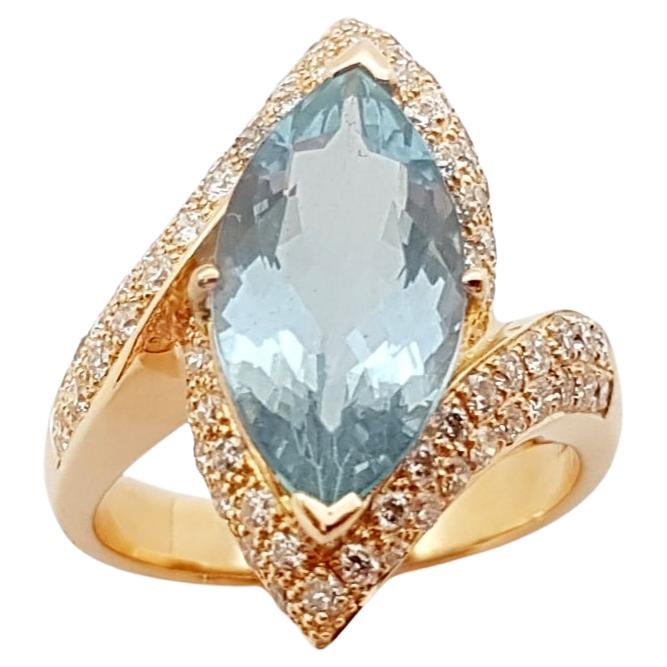 Aquamarine with Diamond Ring set in 18K Rose Gold Setting For Sale