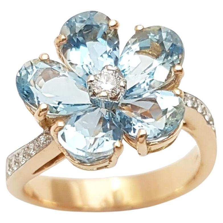 Aquamarine with Diamond Ring set in 18K Rose Gold Setting For Sale