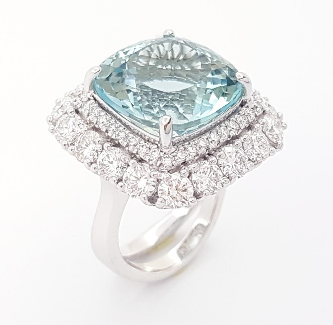 Aquamarin mit Diamantring aus 18 Karat Weißgold in Fassungen im Angebot 6