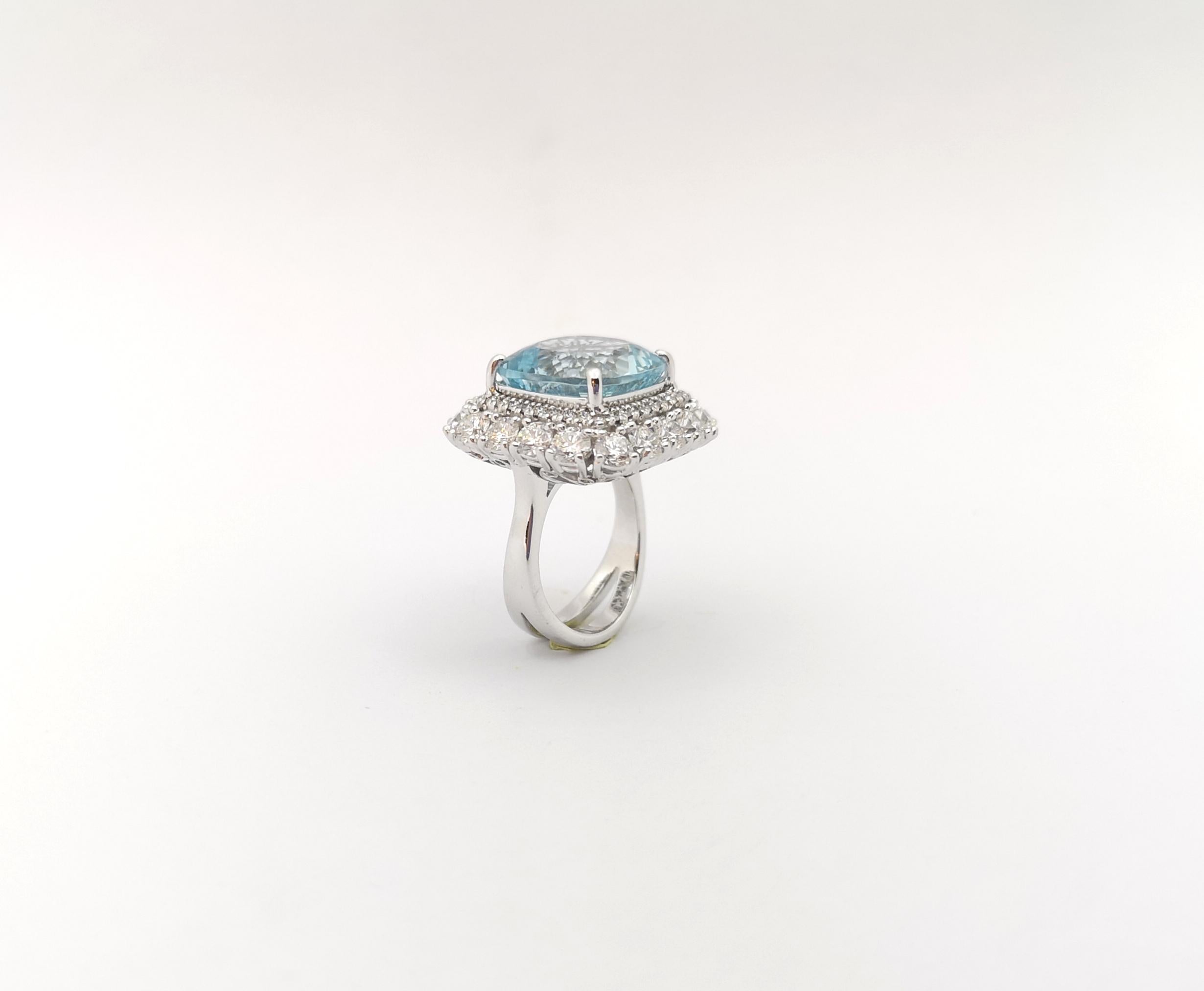 Aquamarin mit Diamantring aus 18 Karat Weißgold in Fassungen im Angebot 8