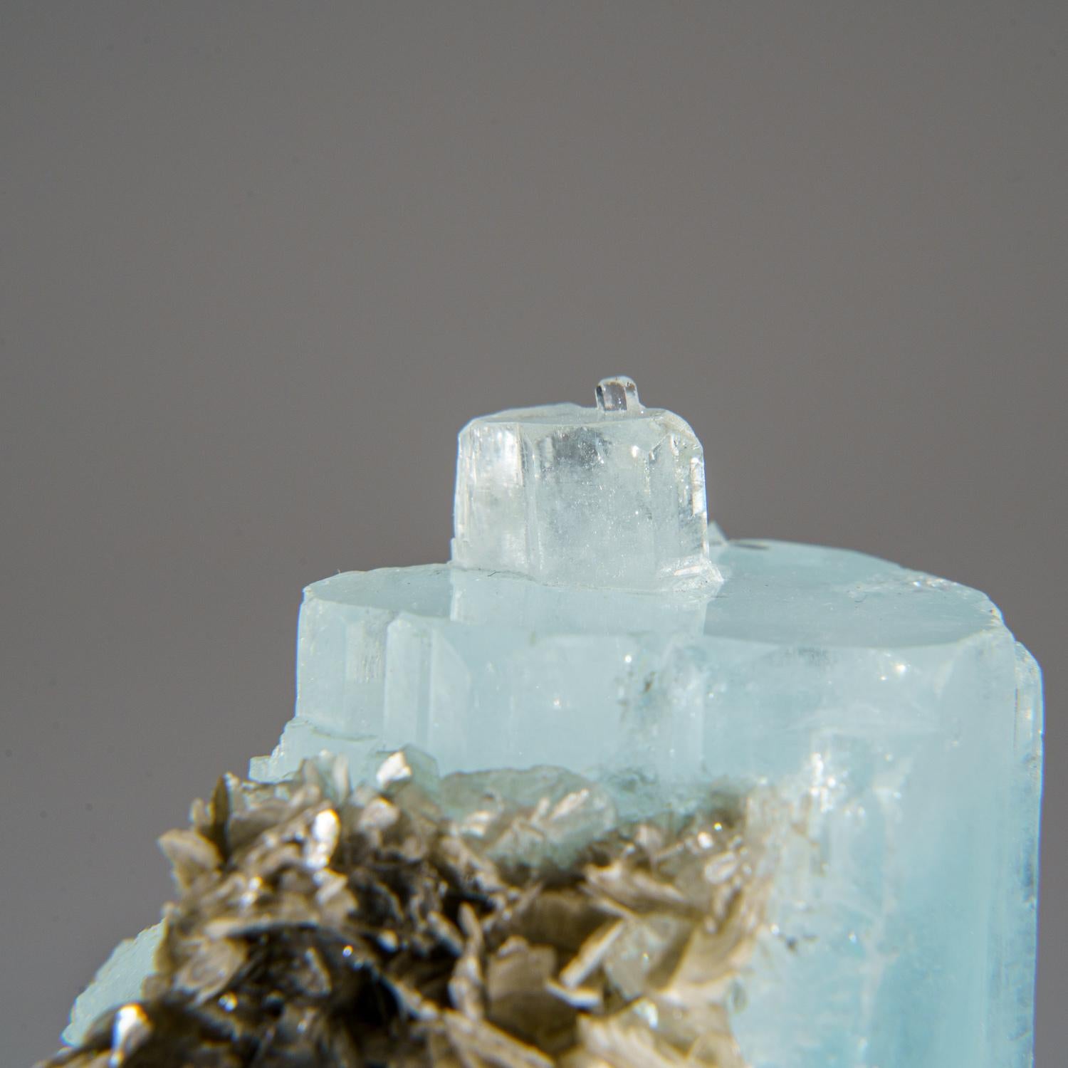 Aquamarine with Muscovite From Nagar, Hunza Valley, Gilgit-Baltistan, Pakistan For Sale 1