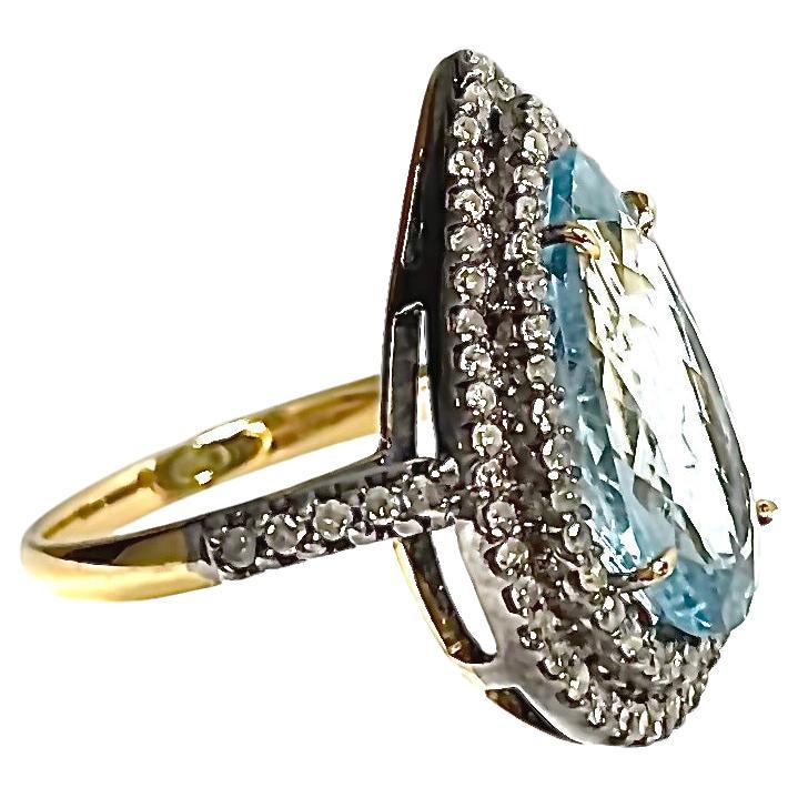 Contemporary Aquamarine with Pave Diamonds Paradizia Ring For Sale