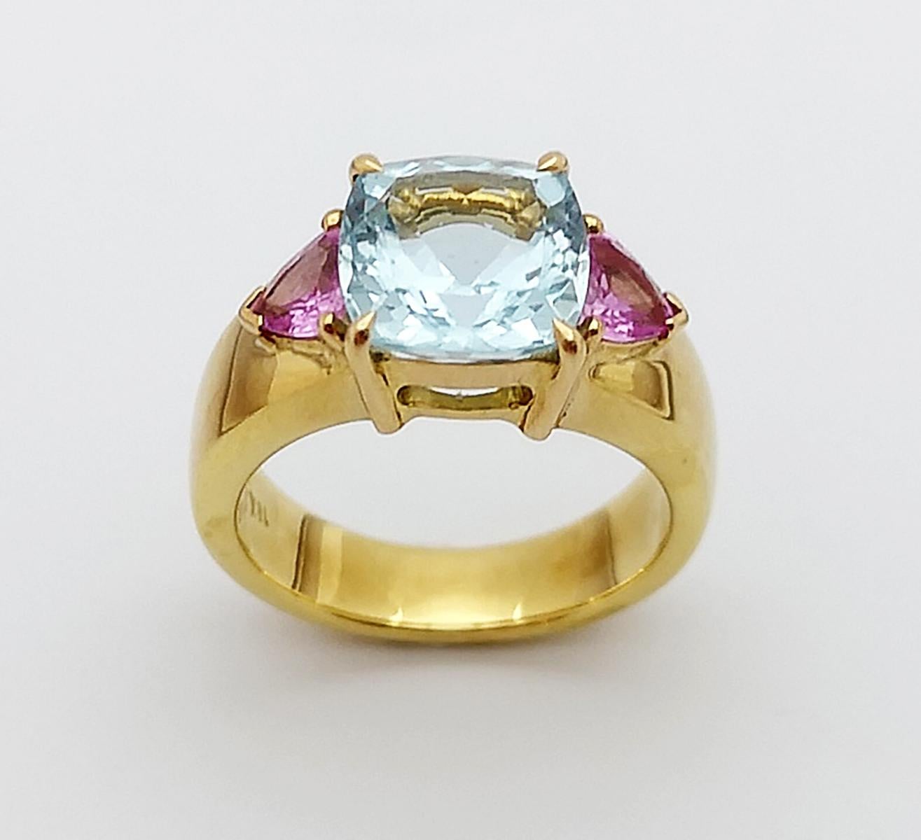 Aquamarine with Pink Sapphire Ring Set in 18 Karat Gold Settings For Sale 6