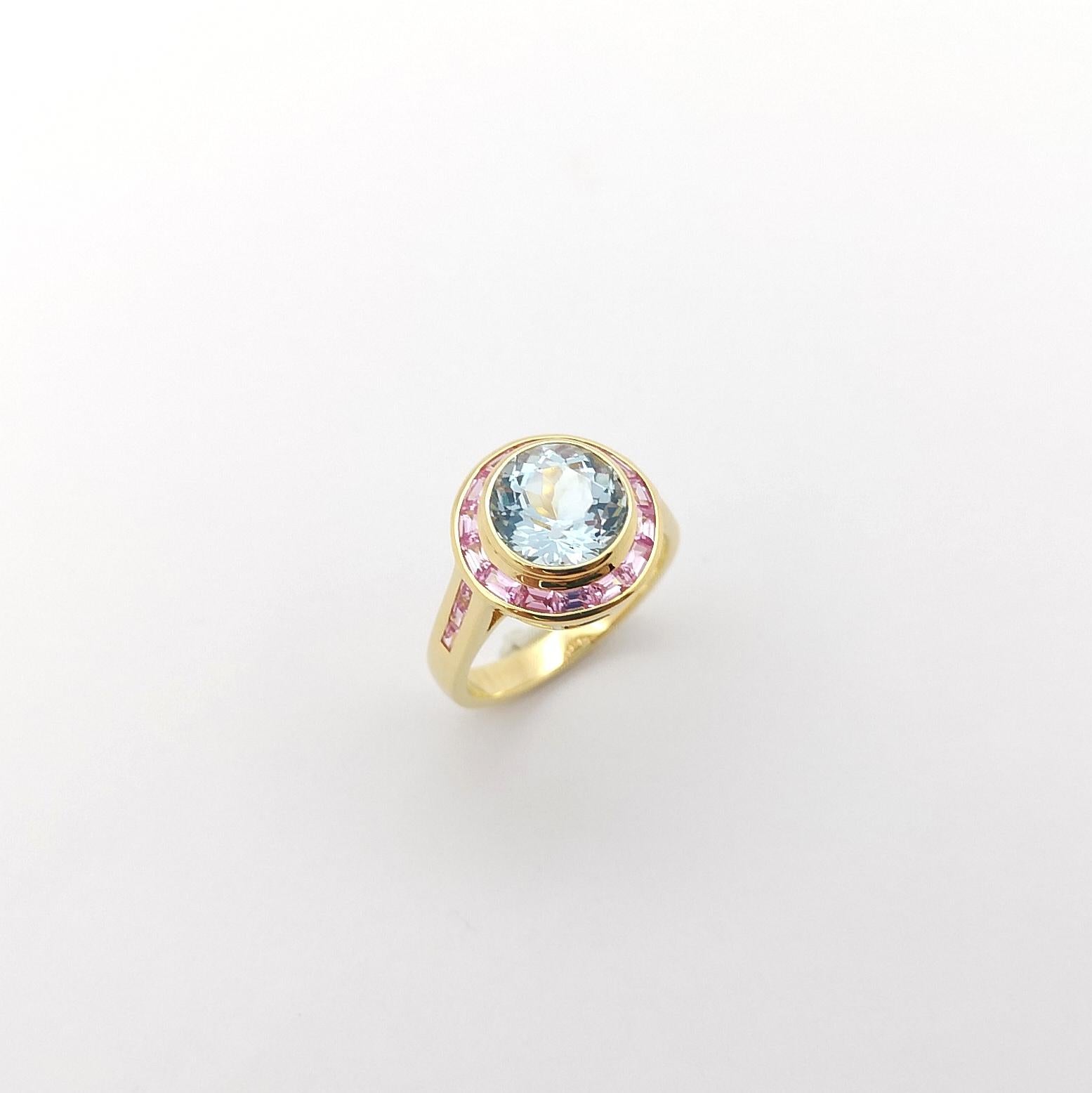 Aquamarine with Pink Sapphire Ring set in 18k Gold Settings For Sale 8