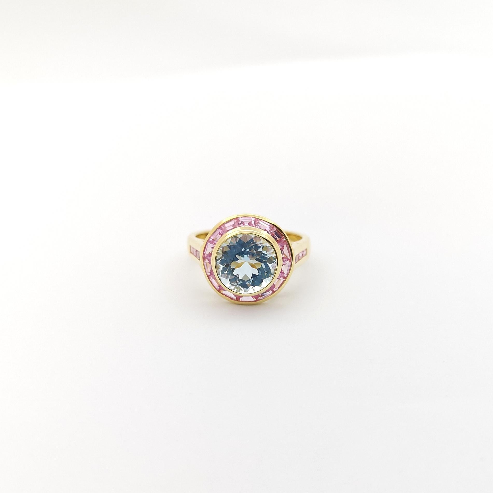 Aquamarine with Pink Sapphire Ring set in 18k Gold Settings For Sale 2