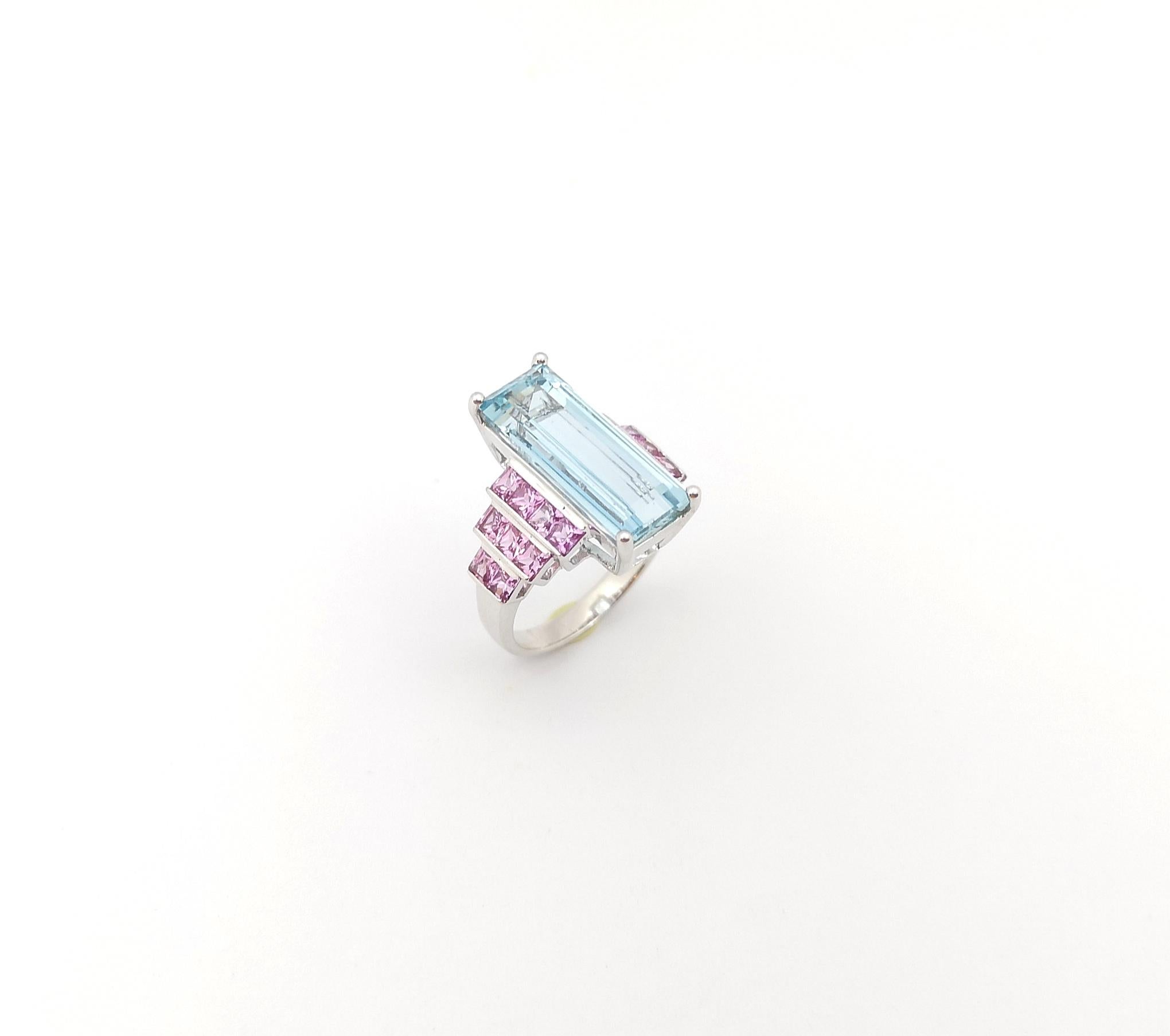 Aquamarine with Pink Sapphire Ring set in 18K White Gold Settings For Sale 7