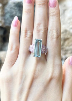 Aquamarine with Pink Sapphire Ring set in 18K White Gold Settings