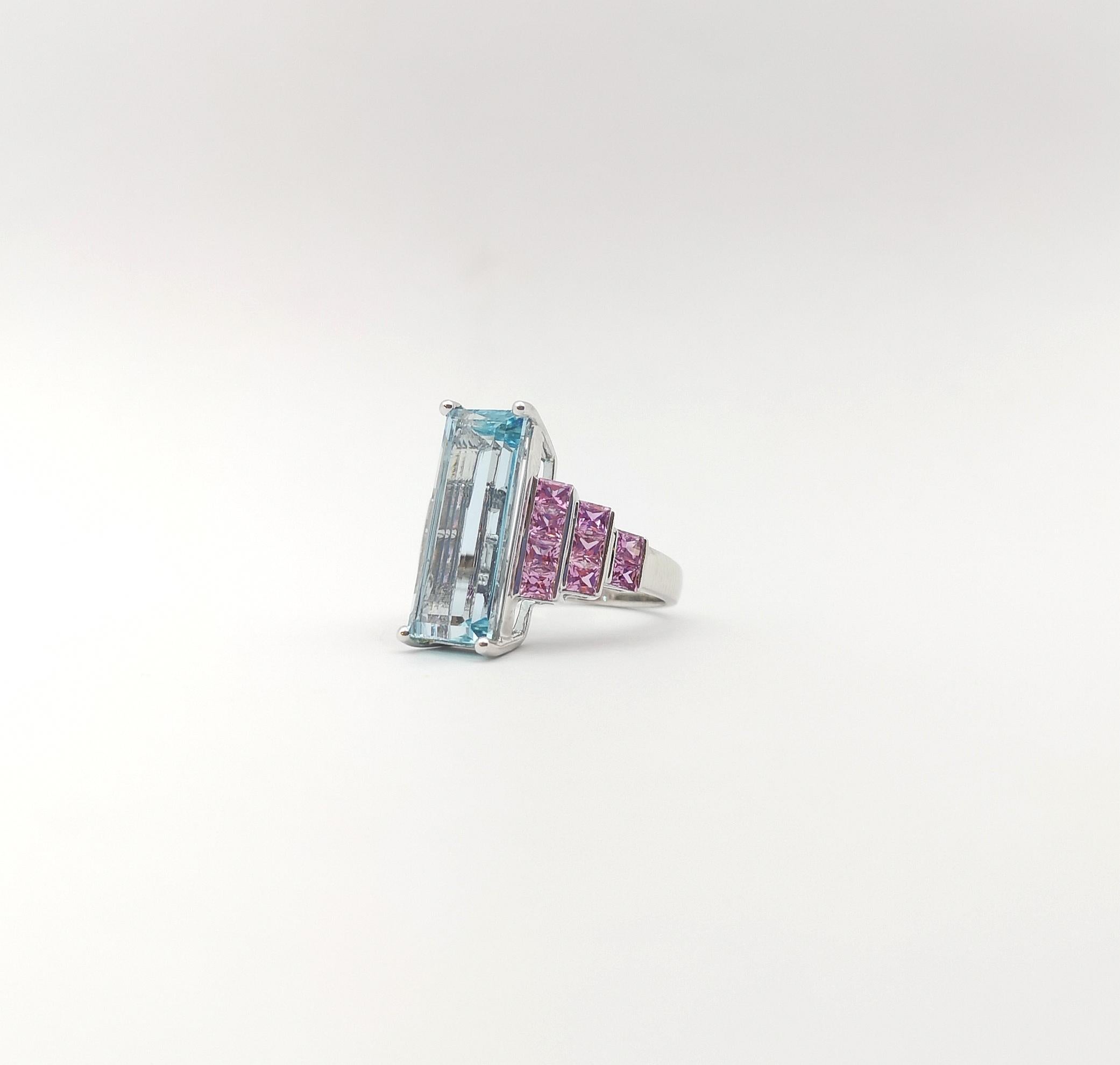 Aquamarine with Pink Sapphire Ring set in 18K White Gold Settings For Sale 3