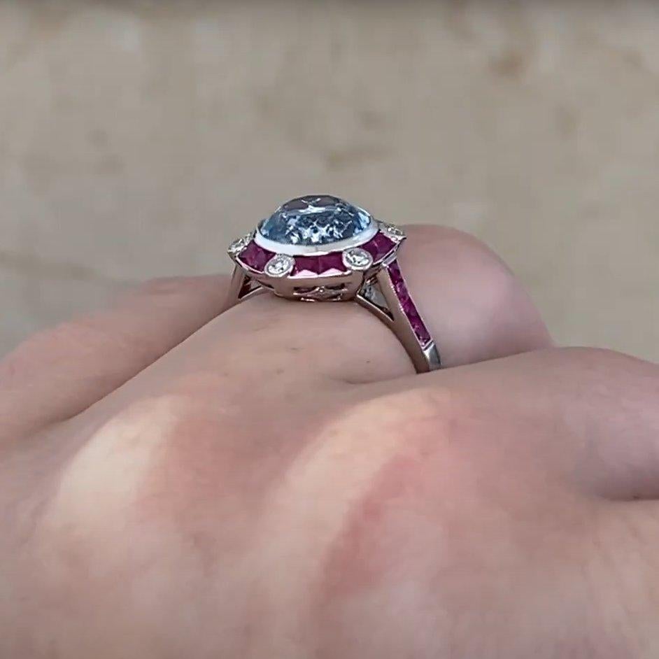 Anello con acquamarina e rubino a raggiera (circa 2,60 carati), platino In condizioni ottime in vendita a New York, NY