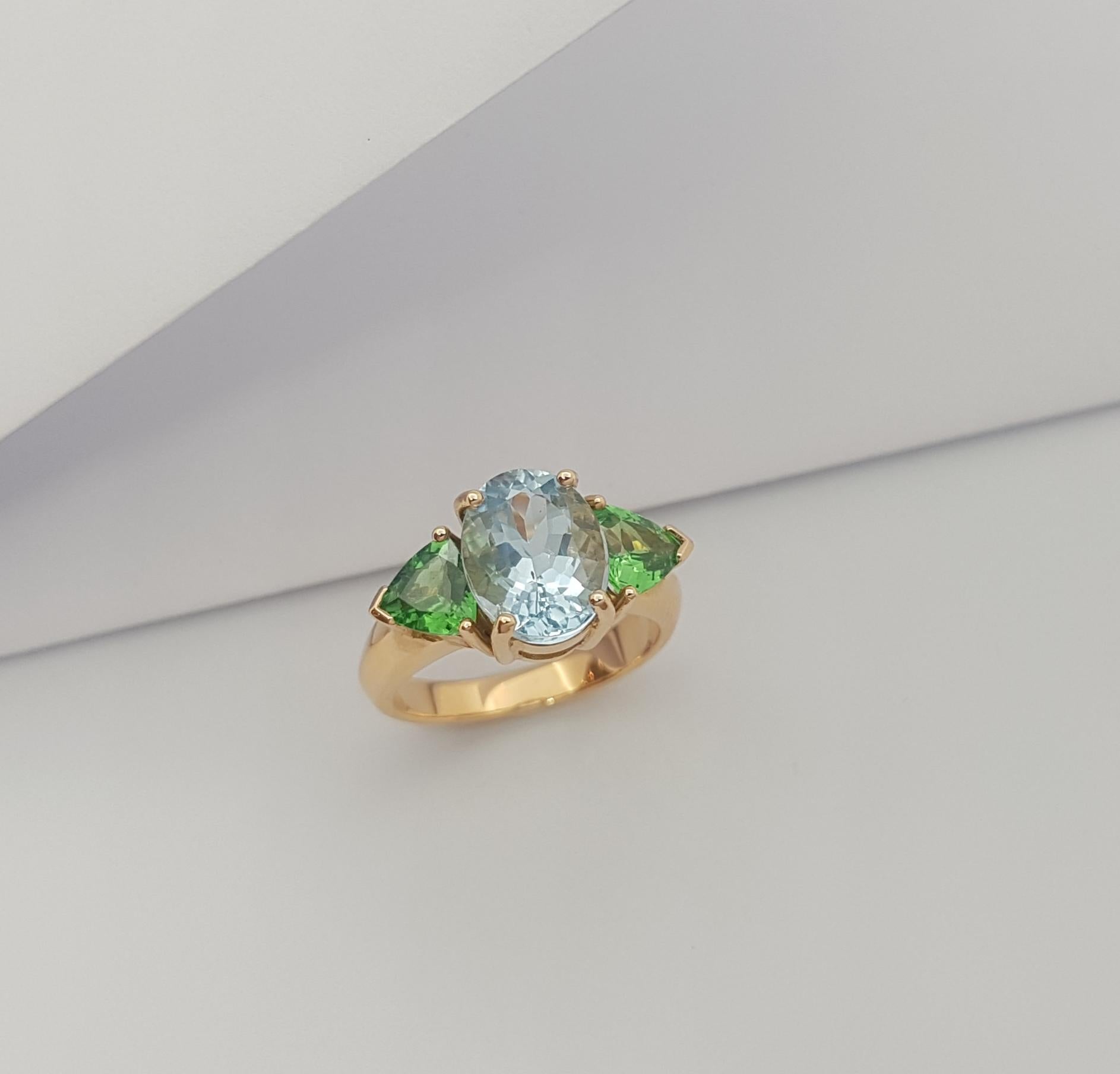 Aquamarine with Tsavorite Ring set in 18K Rose Gold Settings For Sale 8