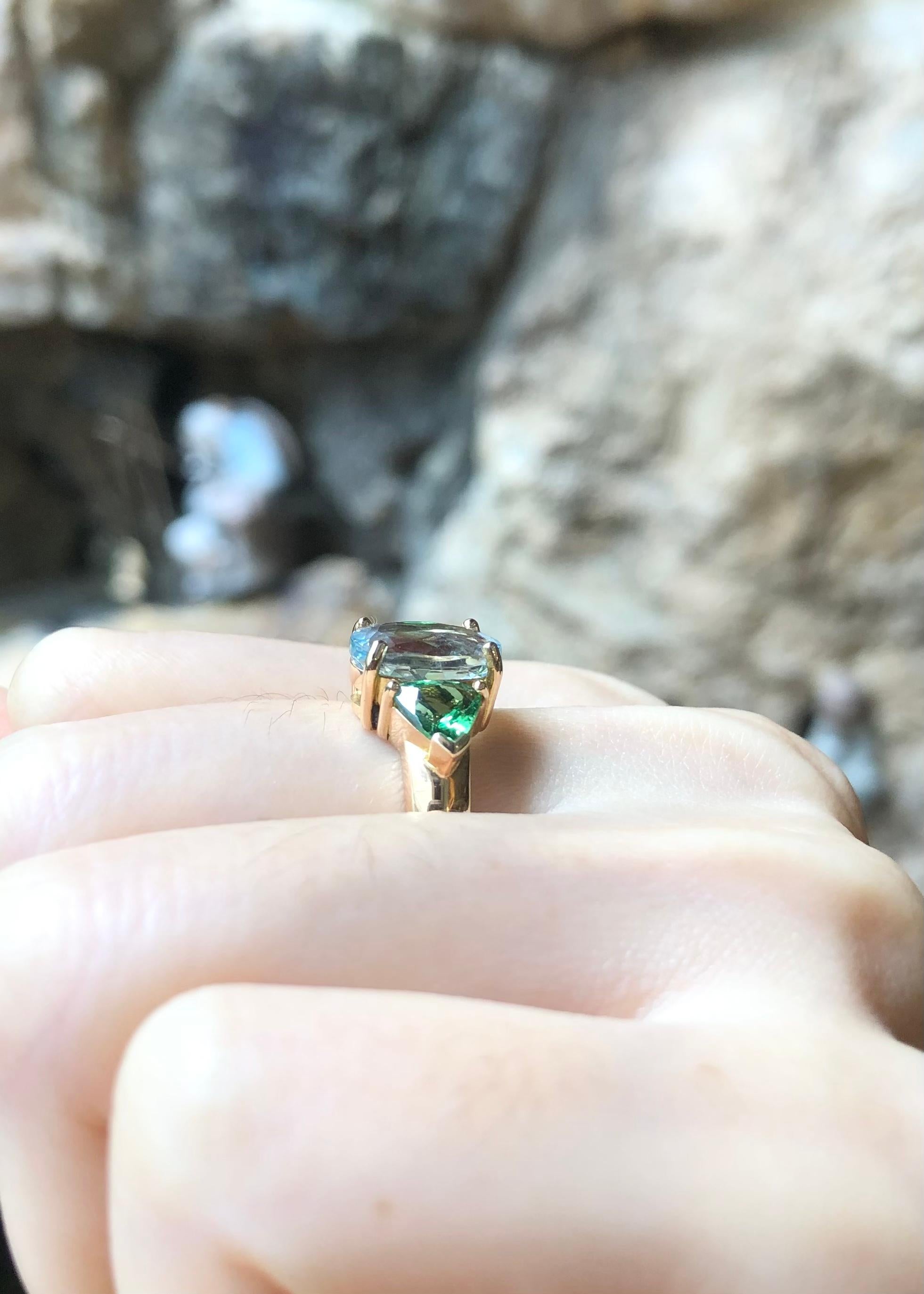 Mixed Cut Aquamarine with Tsavorite Ring set in 18K Rose Gold Settings For Sale