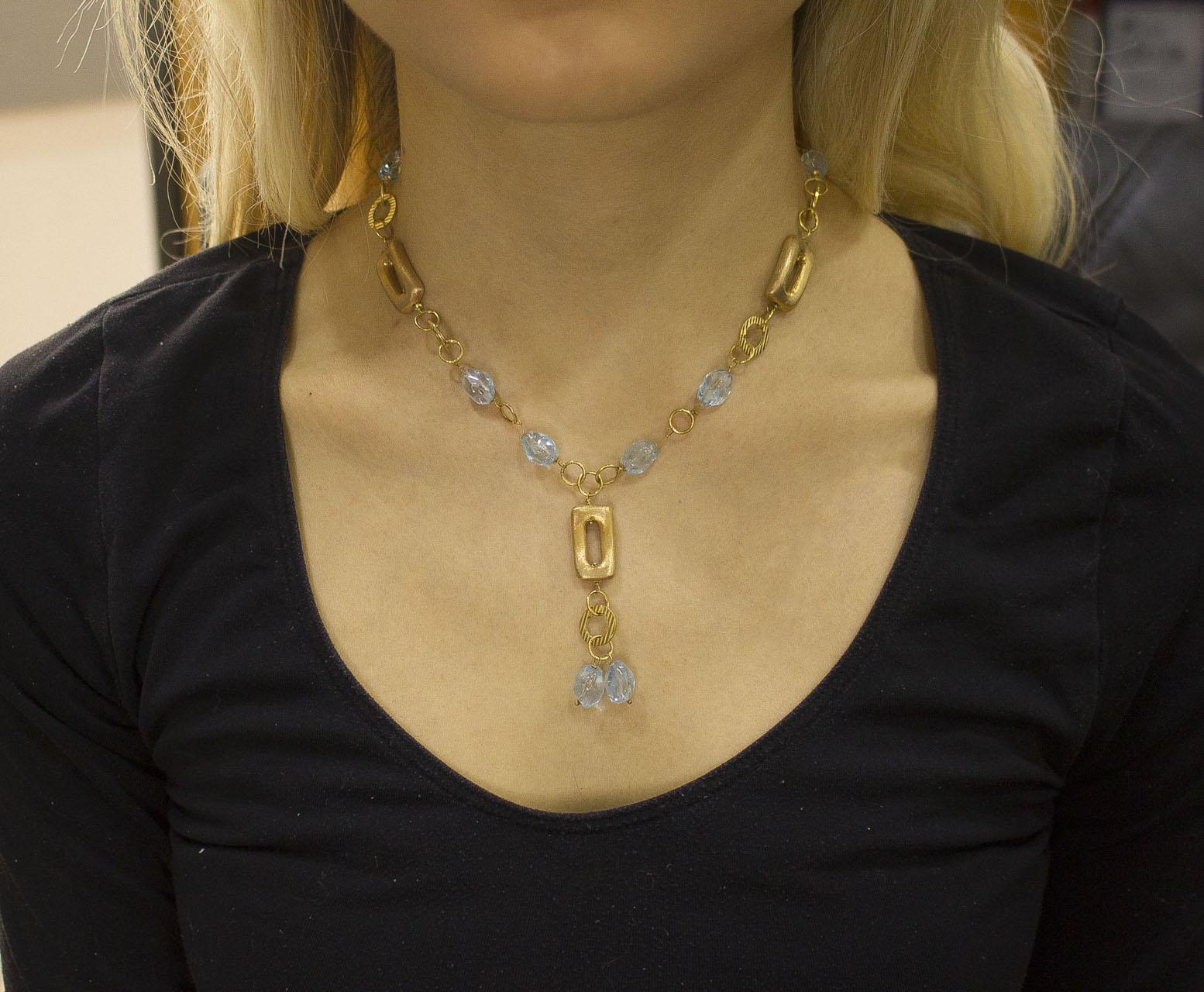 Women's Aquamarine Yellow Gold Necklace For Sale