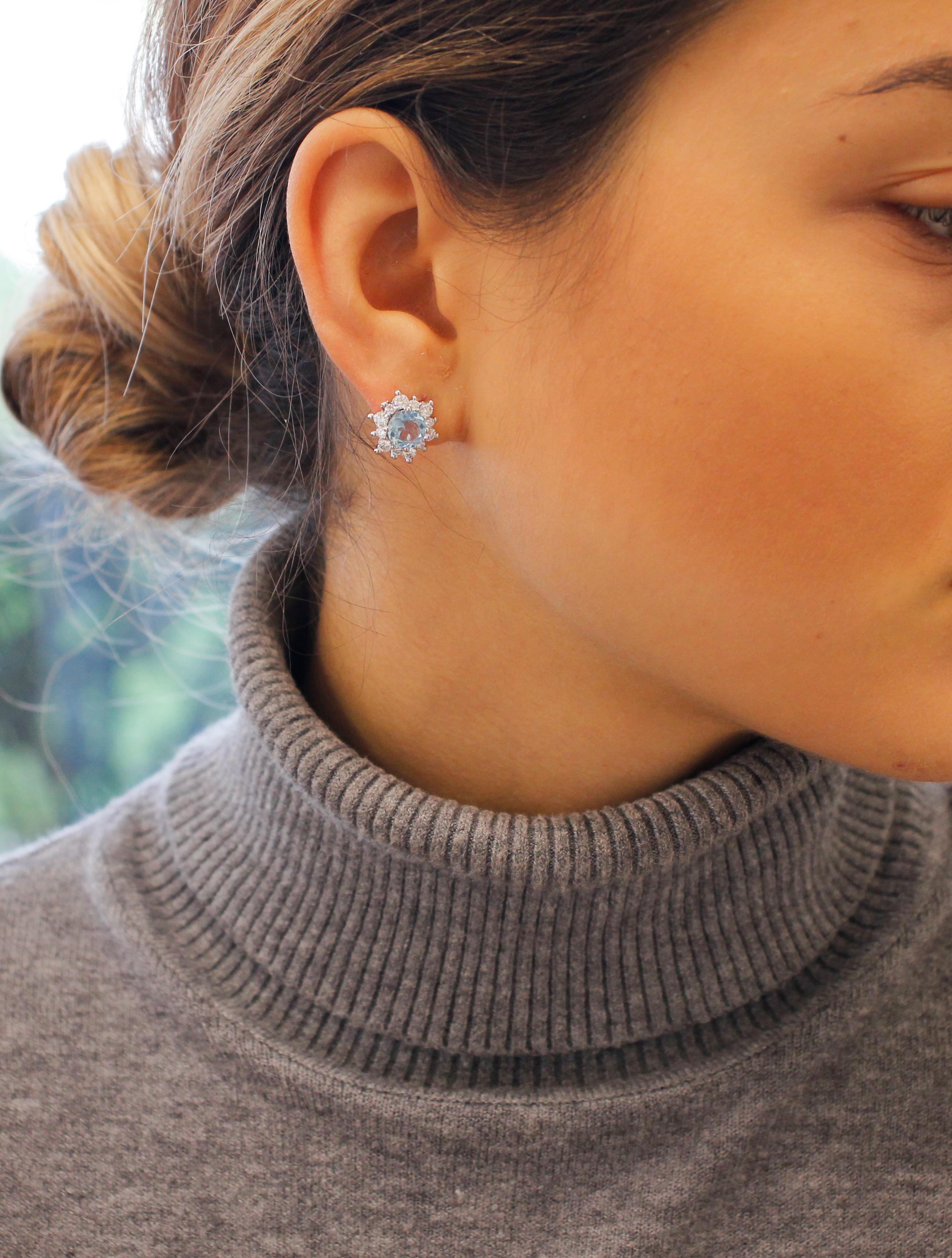 Aquamarine, Diamonds, 18 Karat White Gold Stud Earrings In Good Condition In Marcianise, Marcianise (CE)