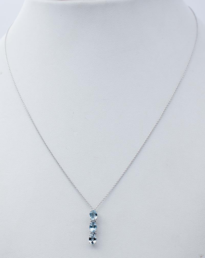 Modern Aquamarines, Diamonds, 18 Karat White Gold Three-Stones Pendant Necklace
