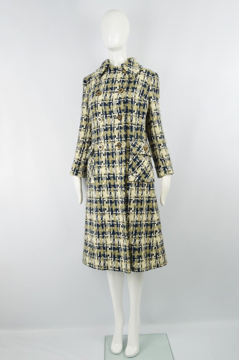 Aquascutum 1960s Vintage Women's Cream, Green and Blue Wool Boucle Tweed  Coat For Sale at 1stDibs | aquascutum tweed coat, vintage womens