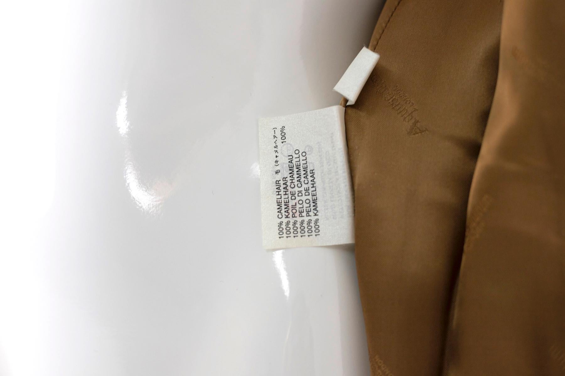 Manteau Aquascutum des années 1990 couleur camel pour femmes Pour femmes en vente