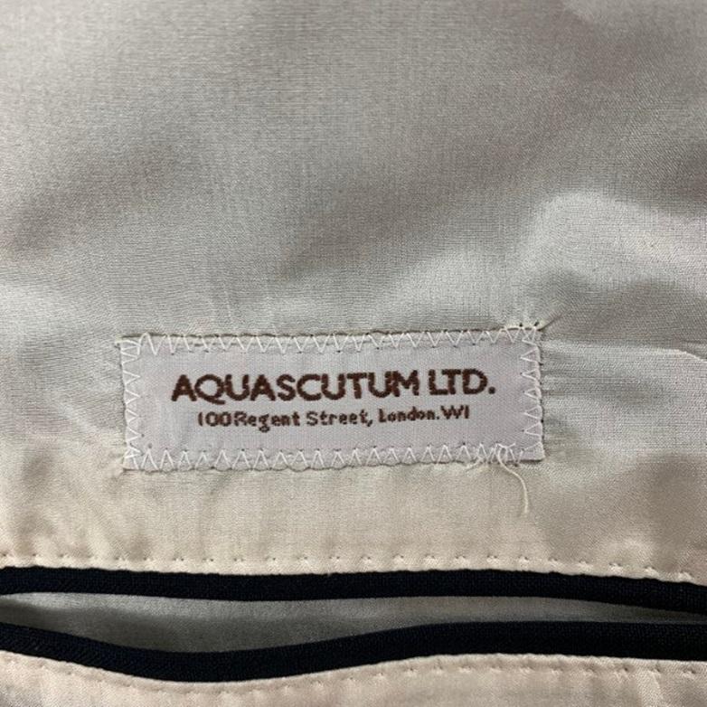 Aquascutum Taille 40 Regular Manteau de sport en laine à col châle en vente 2