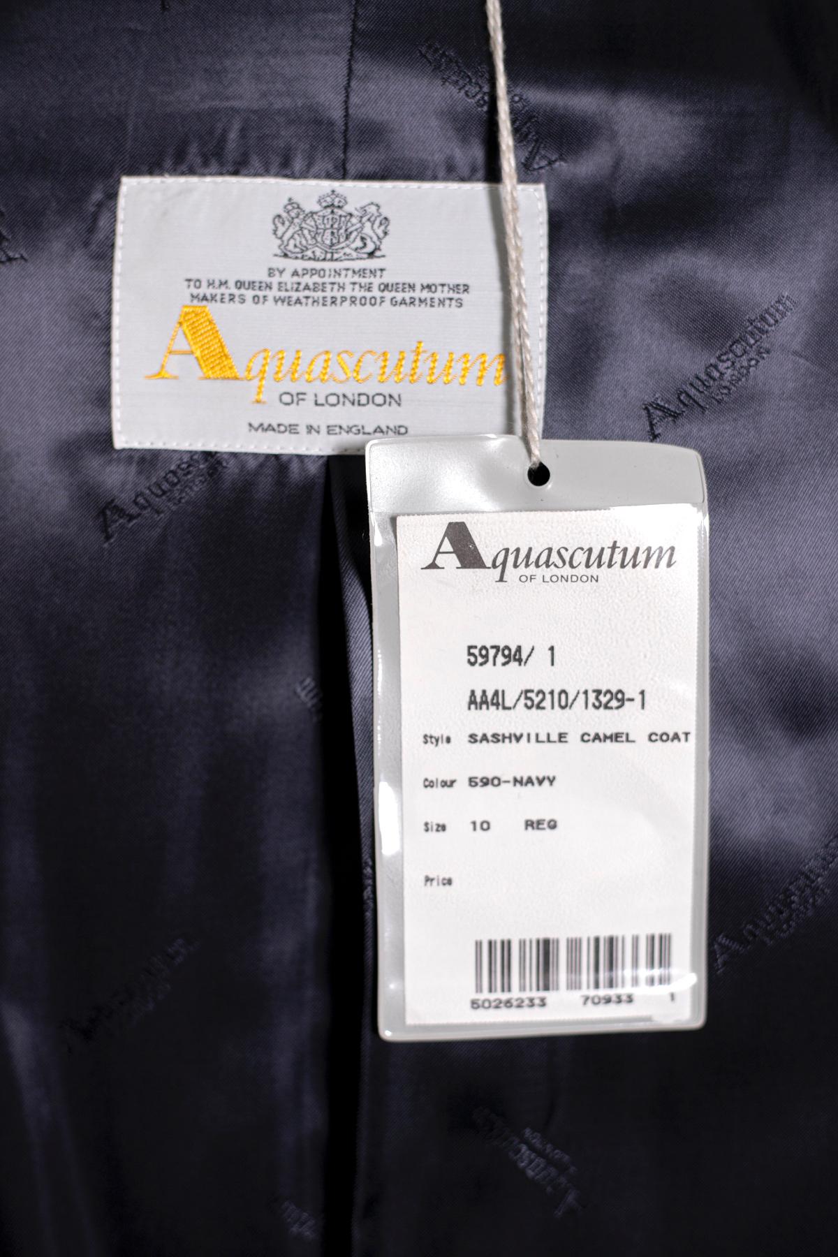 Aquascutum Women's Coat 1990s Black-Colored In Excellent Condition In Milano, IT