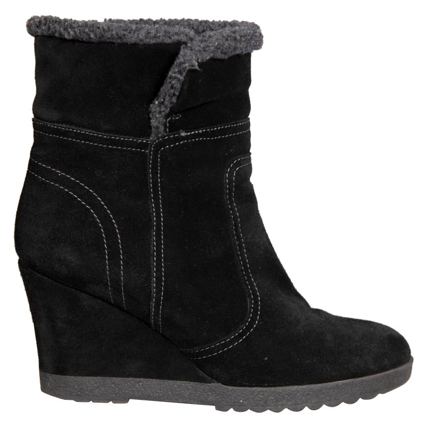 Aquatalia Stivali con zeppa in camoscio nero foderati di shearling Taglia IT 39 in vendita