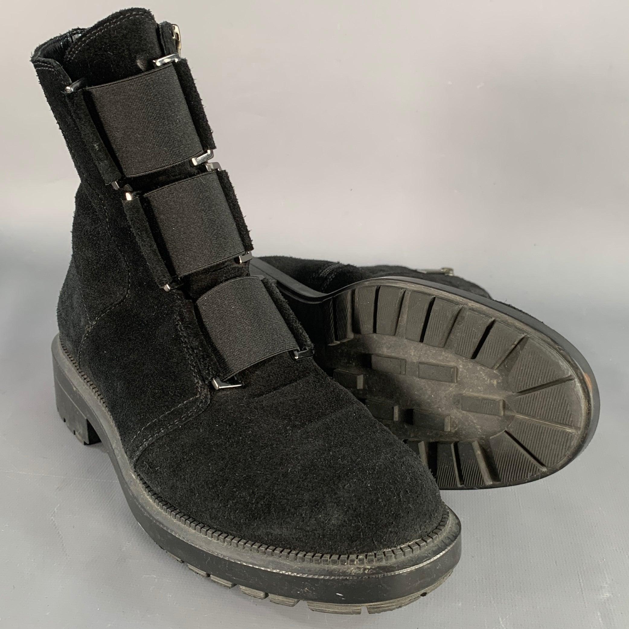 AQUATALIA Size 7.5 Black Suede Elastic Side Zipper Ankle Boots For Sale 1